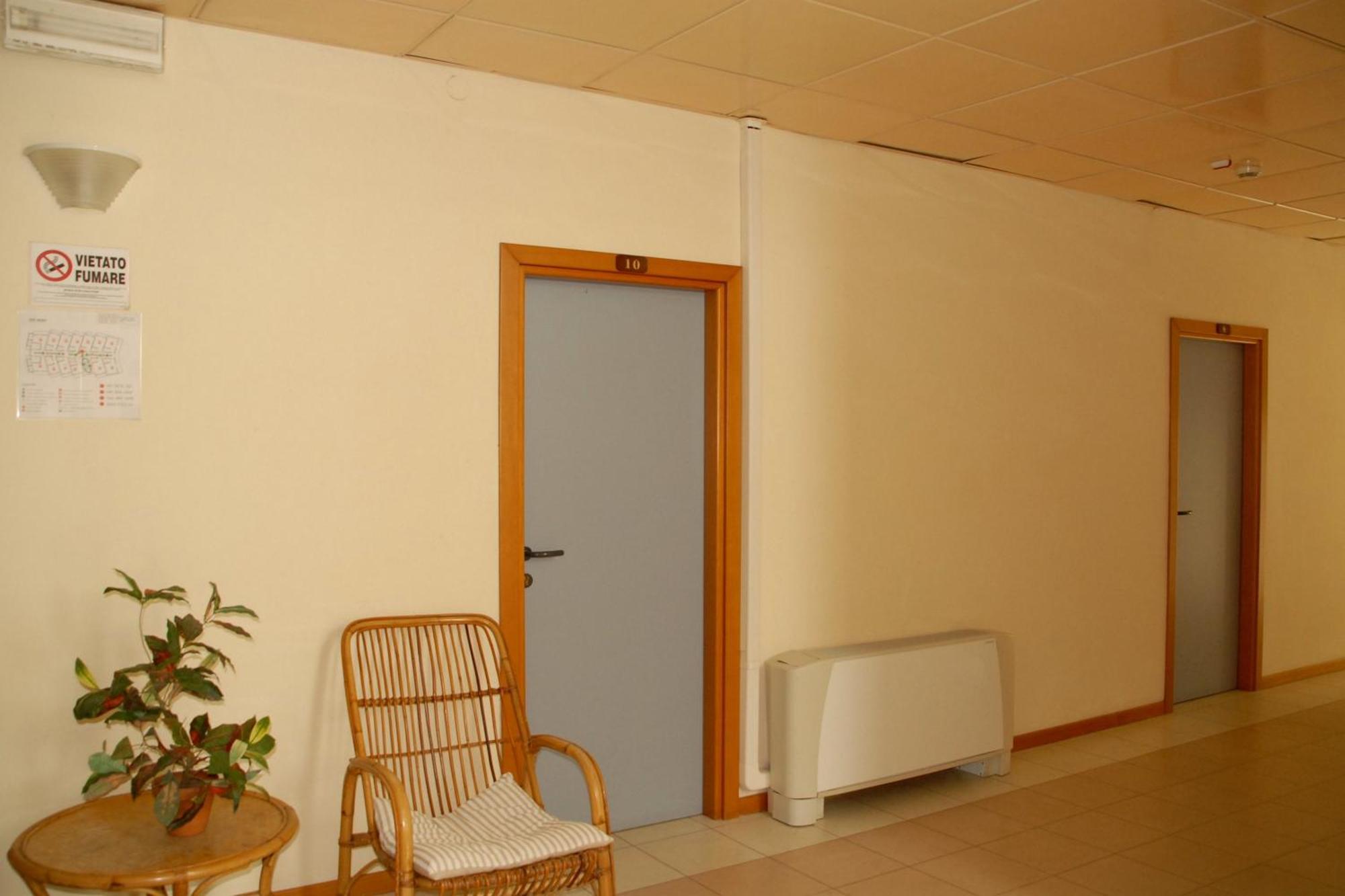 Hotel Arno Rimini Eksteriør billede