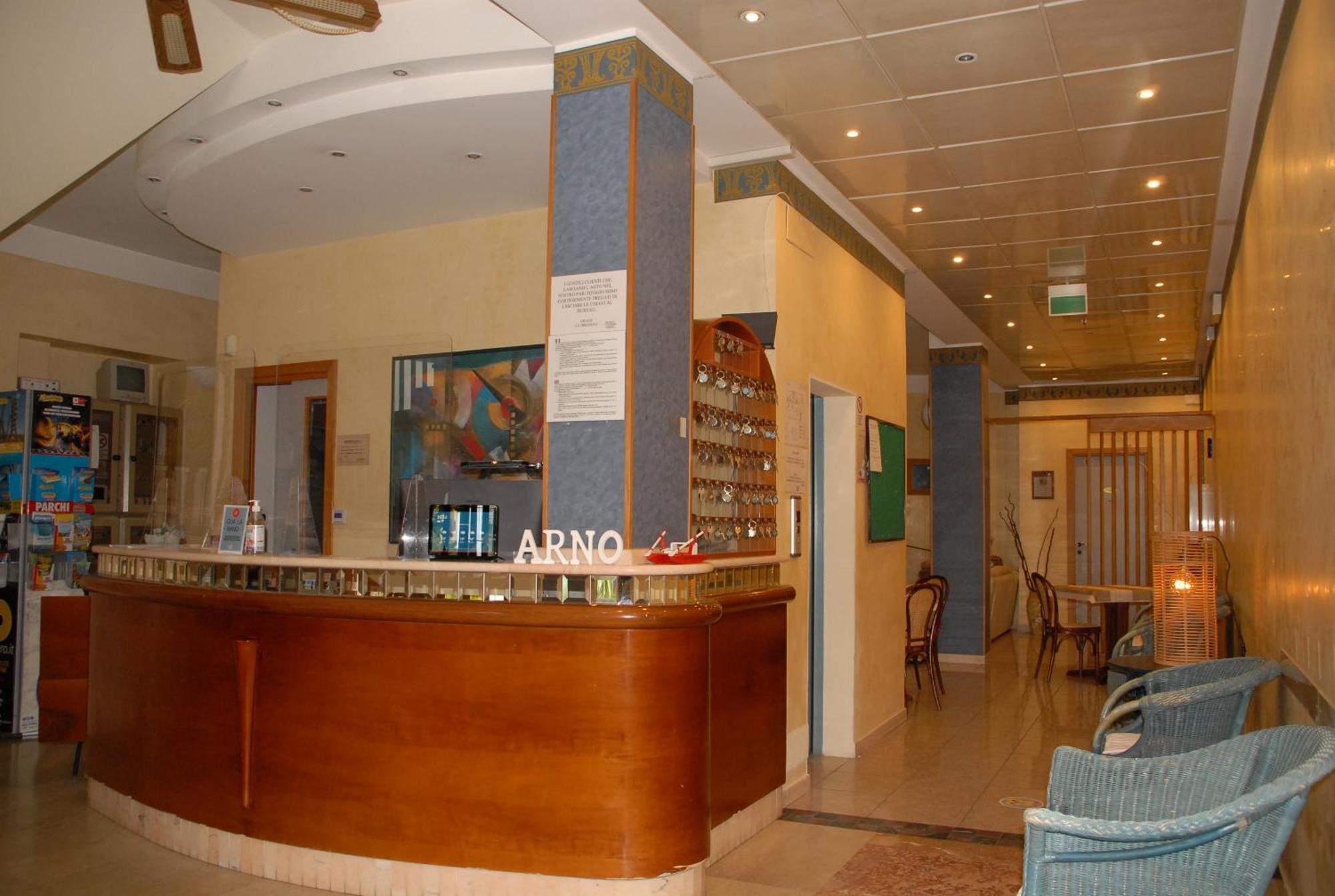 Hotel Arno Rimini Eksteriør billede
